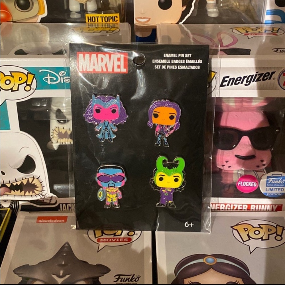 Funko Marvel Pin Set